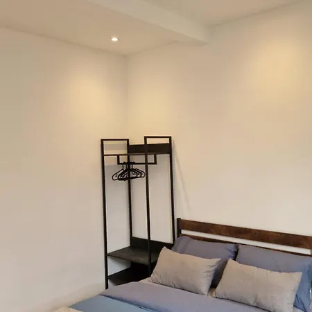London Kensington Room